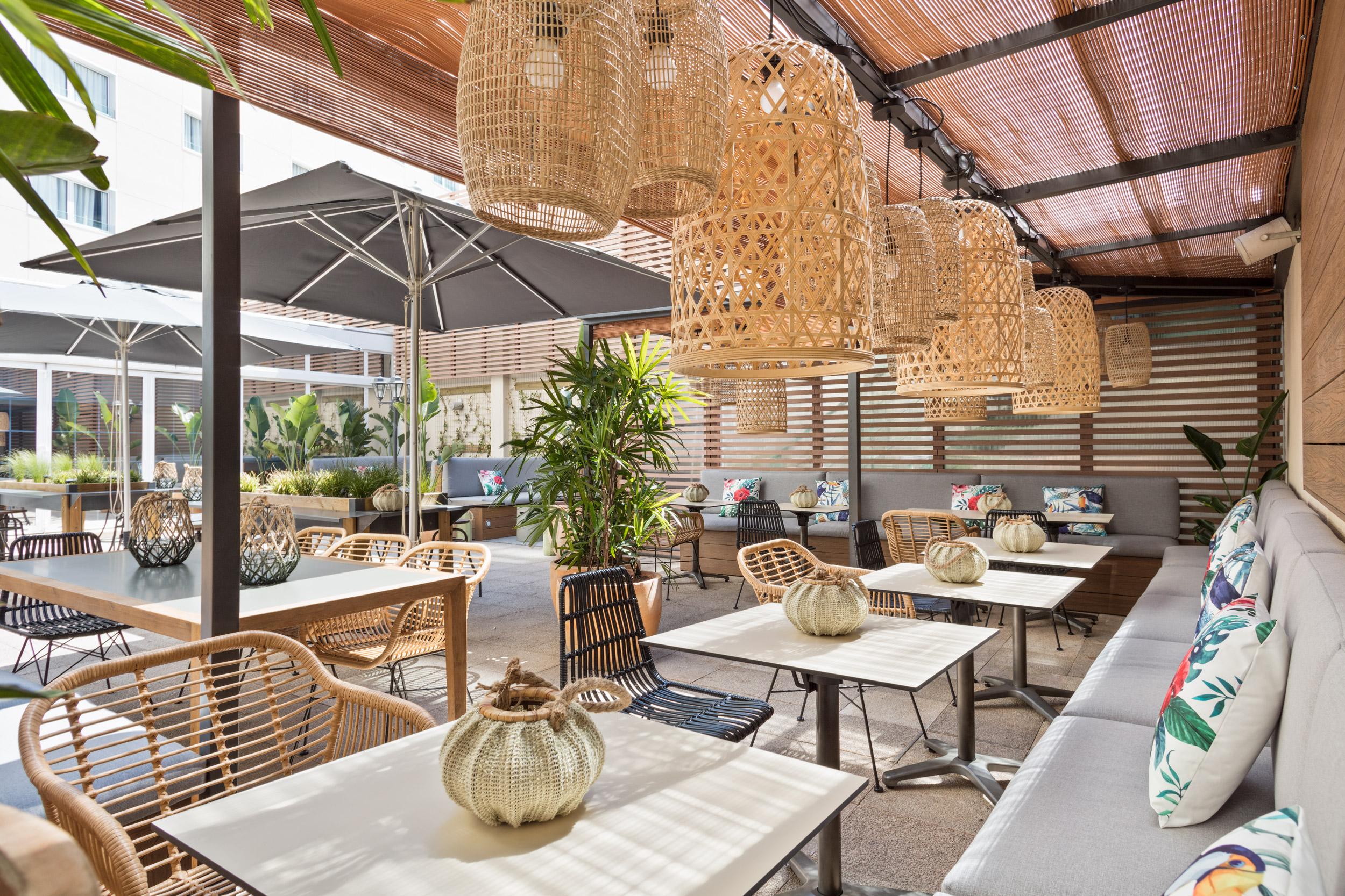 Innside By Melia Barcelona Apolo Exterior photo