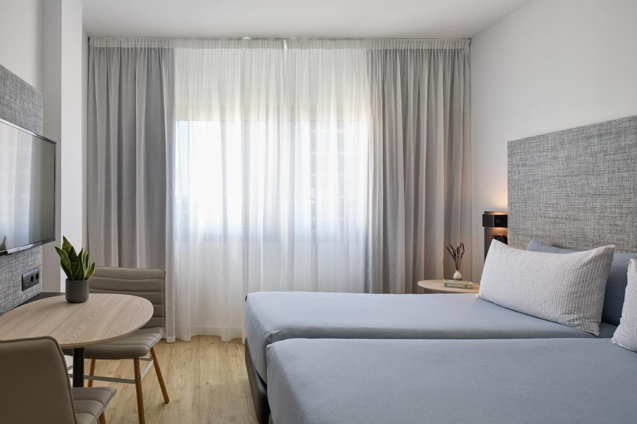 Innside By Melia Barcelona Apolo Exterior photo