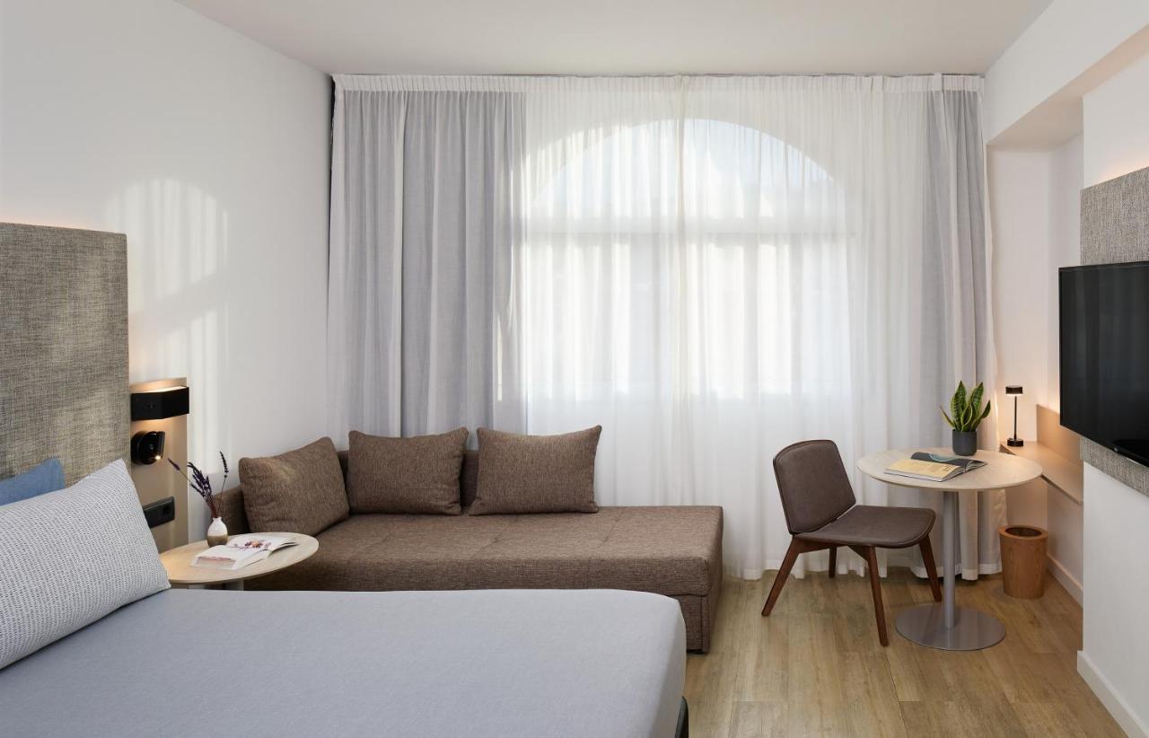 Innside By Melia Barcelona Apolo Exterior photo