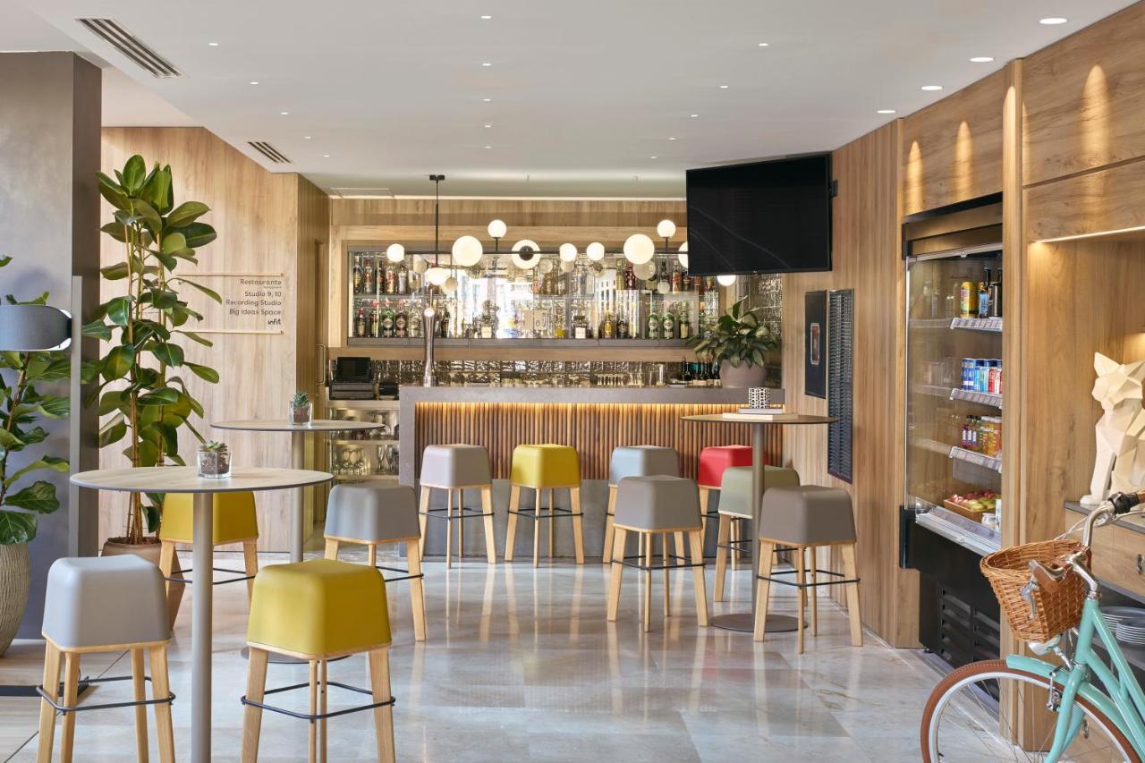 Innside By Melia Barcelona Apolo Exterior photo