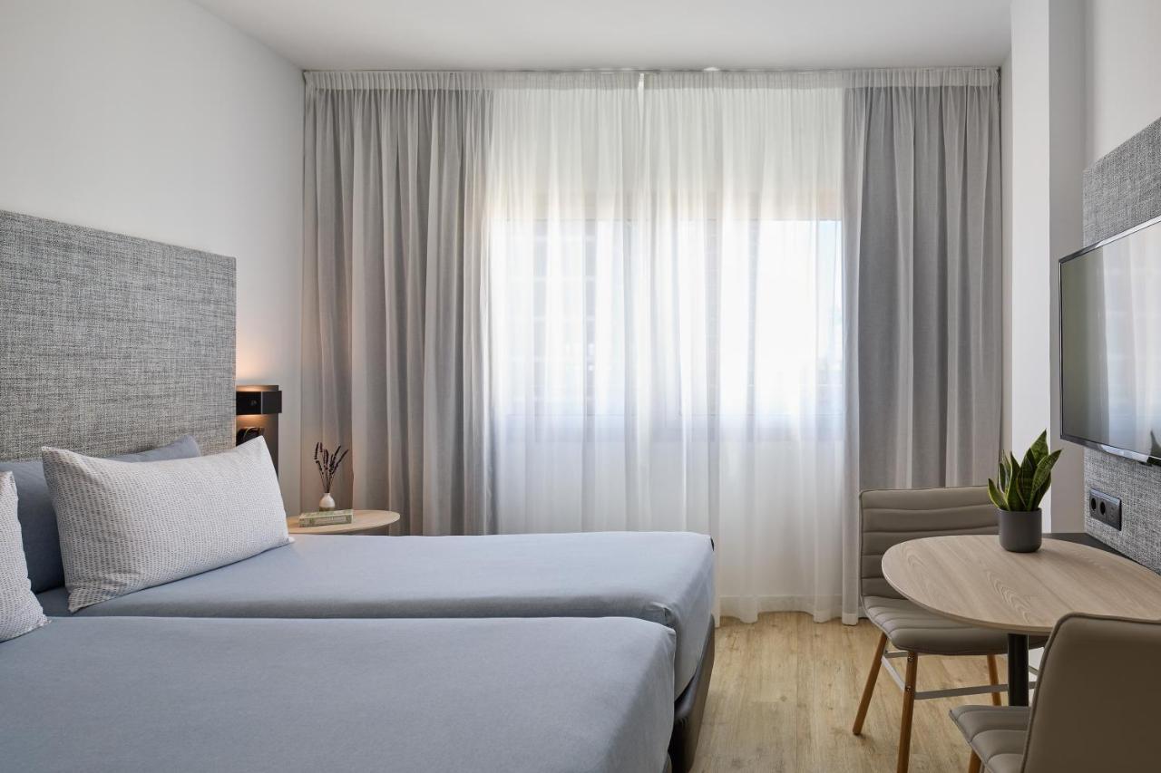 Innside By Melia Barcelona Apolo Exterior photo