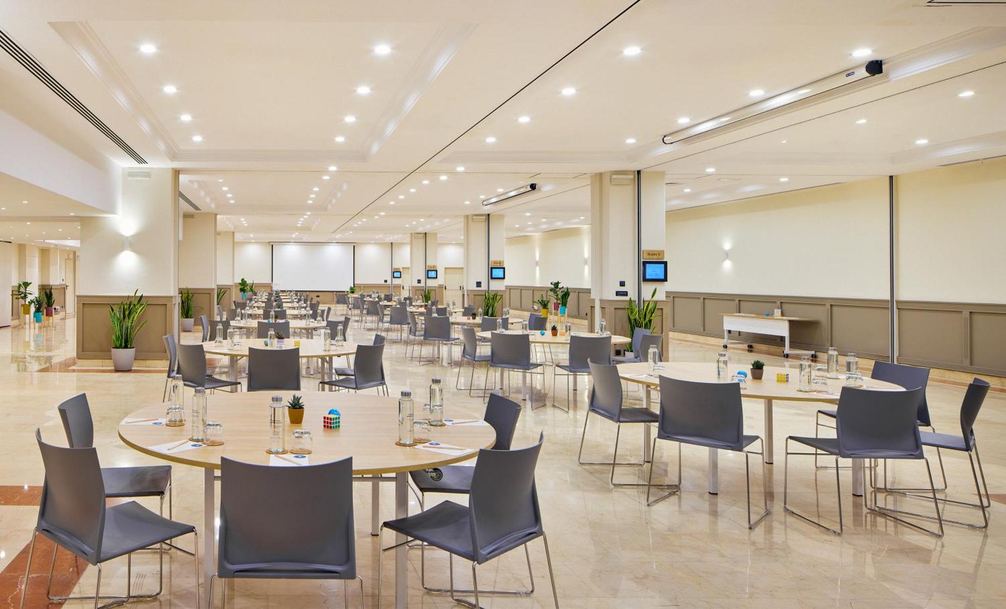 Innside By Melia Barcelona Apolo Exterior photo