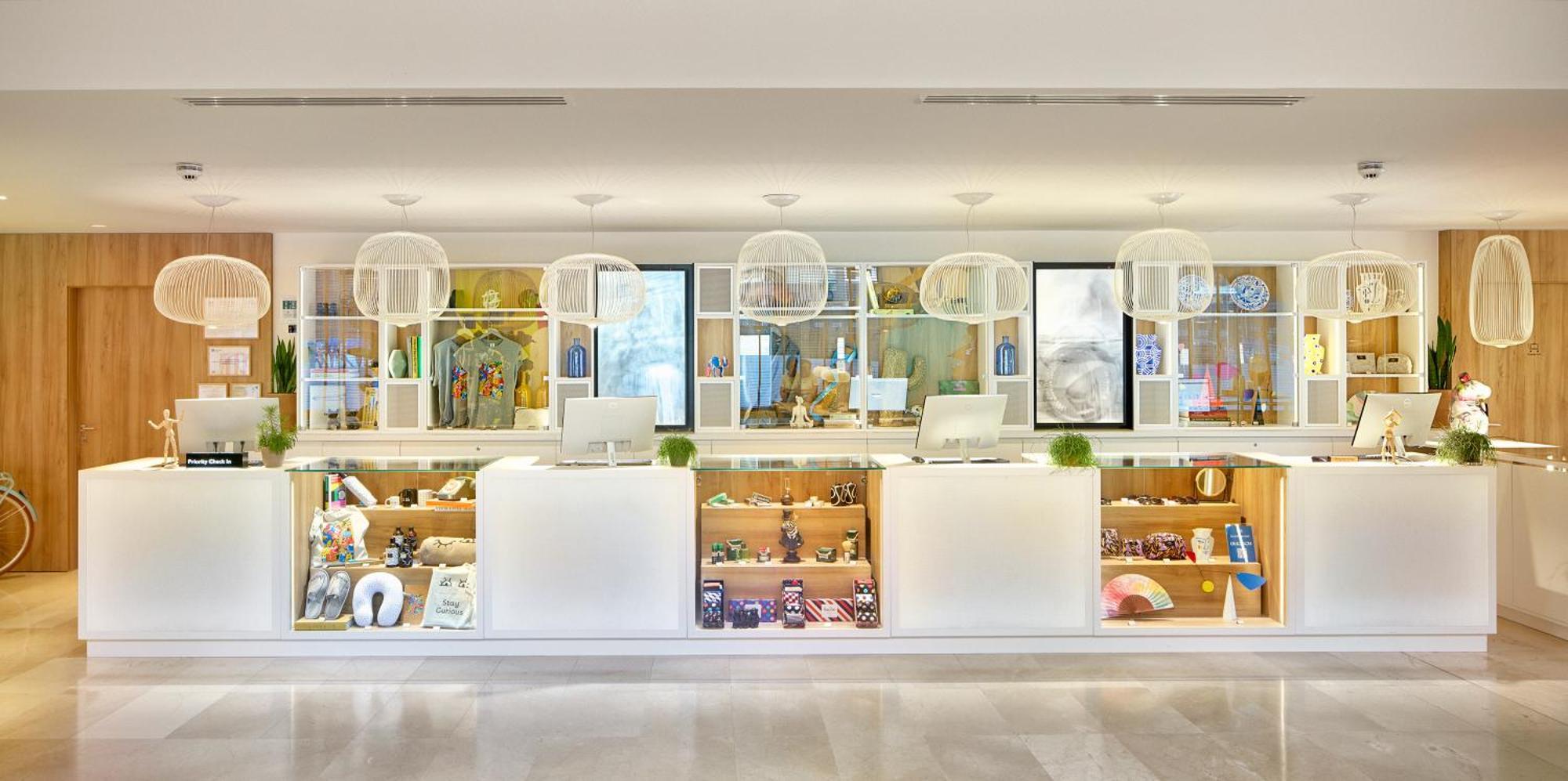 Innside By Melia Barcelona Apolo Exterior photo